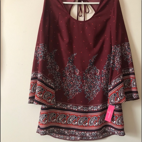 Xhilaration Dresses & Skirts - NWT✨ Xhilaration Boho Style Paisley Print Dress